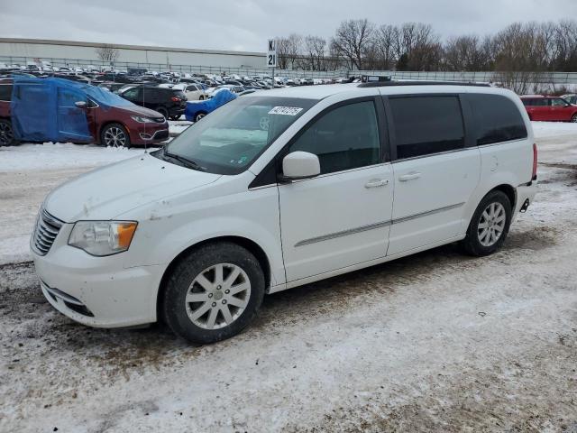 Photo 1 from auction – 2016 CHRYSLER TOWN & COU with VIN 2C4RC1BG8GR185526