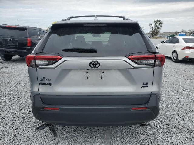 Photo 6 from auction – 2019 TOYOTA RAV4 LE with VIN 2T3F1RFV4KW076379