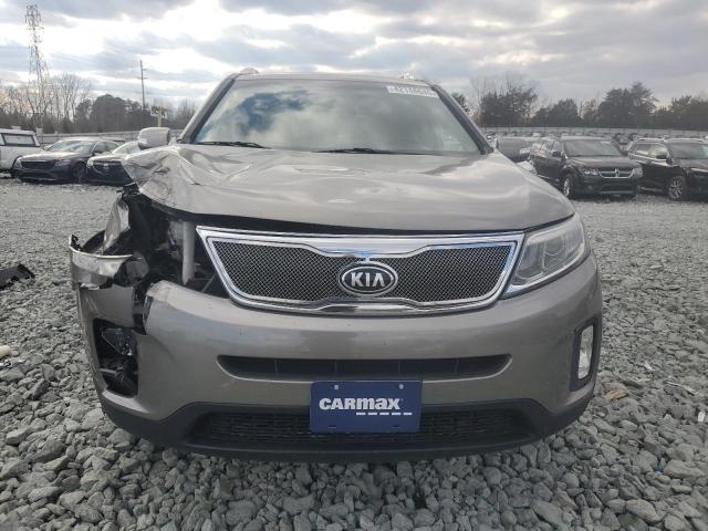 Photo 5 from auction – 2014 KIA SORENTO LX with VIN 5XYKTCA64EG506842