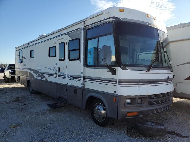 WINNEBAGO RV 2001 with VIN 1FCNF53S810A02725 - Photo from auction