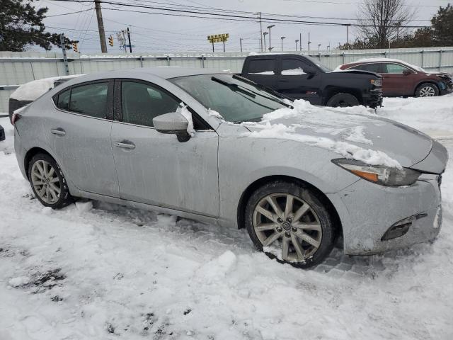 Photo 4 from auction – 2017 MAZDA 3 TOURING with VIN 3MZBN1V73HM111055
