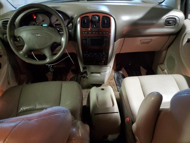 Photo 8 from auction – 2006 CHRYSLER TOWN & COU with VIN 2A4GP64L56R911256
