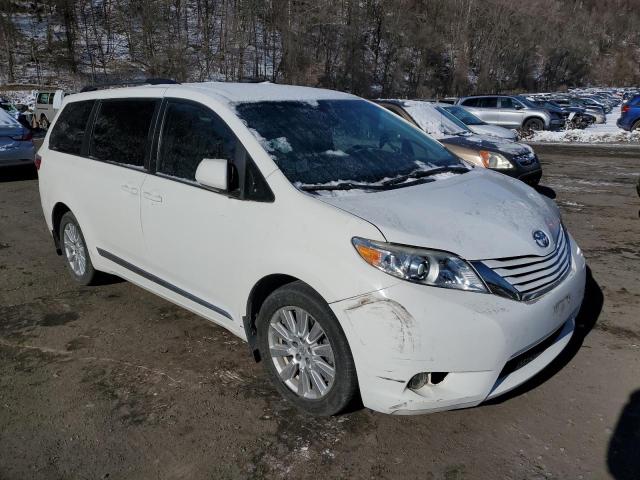 Photo 4 from auction – 2017 TOYOTA SIENNA LE with VIN 5TDJZ3DC2HS158476