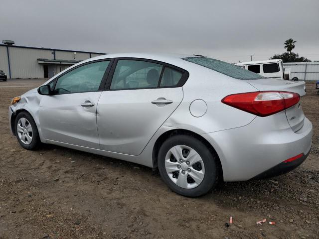 Photo 2 from auction – 2015 KIA FORTE LX with VIN KNAFK4A6XF5282008