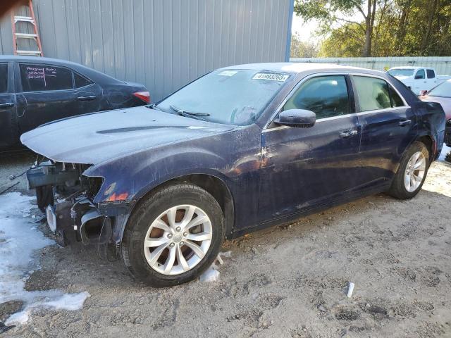 CHRYSLER 300 LIMITE 2015 with VIN 2C3CCAAGXFH930129 - Photo from auction