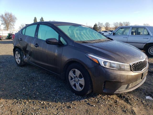 Photo 4 from auction – 2017 KIA FORTE LX with VIN 3KPFK4A79HE141983