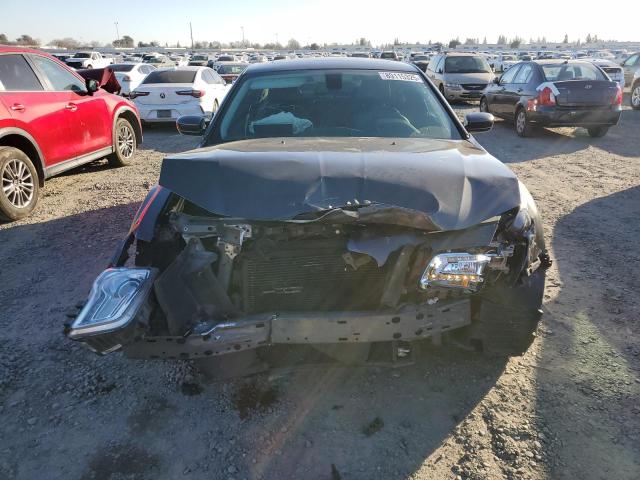 Photo 5 from auction – 2017 CHRYSLER 300 LIMITE with VIN 2C3CCAAG6HH584504
