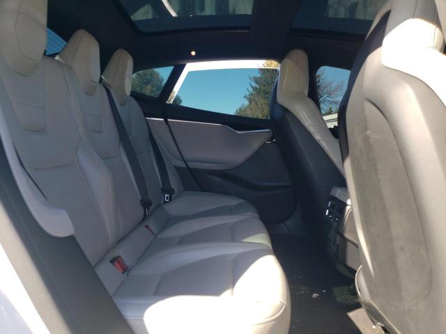 Photo 10 from auction – 2014 TESLA MODEL S with VIN 5YJSA1H20EFP64800