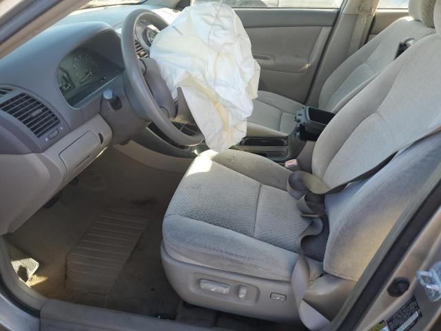 Photo 7 from auction – 2004 TOYOTA CAMRY LE with VIN 4T1BE32K44U820697