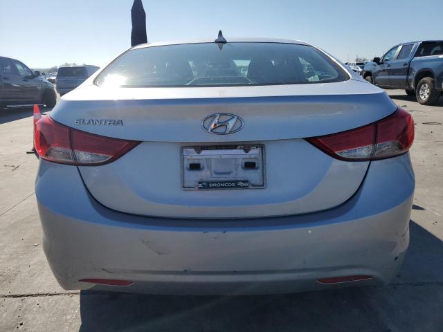 Photo 6 from auction – 2012 HYUNDAI ELANTRA GL with VIN 5NPDH4AE3CH077741