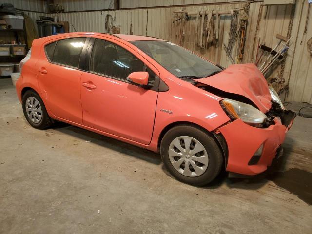 Photo 4 from auction – 2013 TOYOTA PRIUS C with VIN JTDKDTB30D1056140