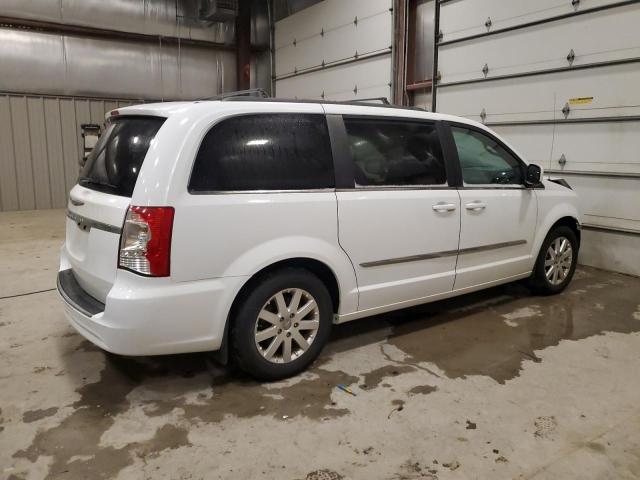 Photo 3 from auction – 2016 CHRYSLER TOWN & COU with VIN 2C4RC1BG2GR174151