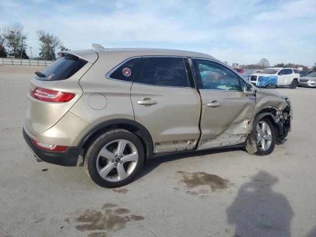 Photo 3 from auction – 2017 LINCOLN MKC PREMIE with VIN 5LMCJ1C92HUL40449