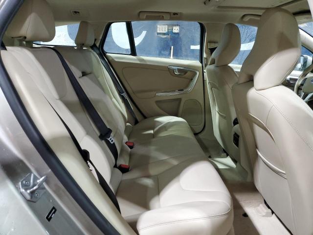 Photo 11 from auction – 2015 VOLVO V60 PREMIE with VIN YV140MEK2F1219400