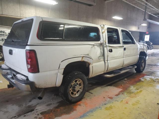 Фото 3 с аукциона – 2005 CHEVROLET SILVERADO с VIN 1GCHK23U45F933573