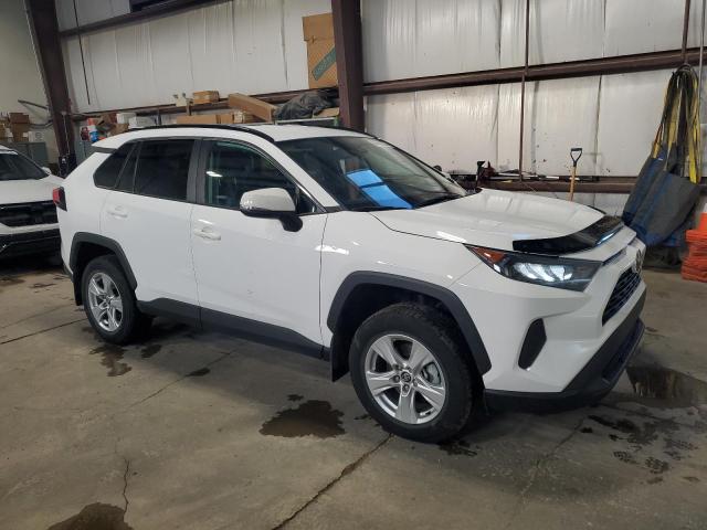 Photo 4 from auction – 2019 TOYOTA RAV4 LE with VIN 2T3B1RFV8KW016135
