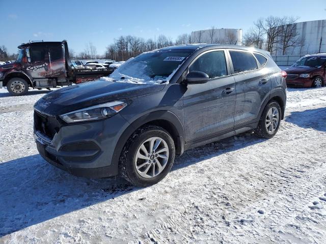 HYUNDAI TUCSON SE 2018 with VIN KM8J2CA44JU756938 - Photo from auction