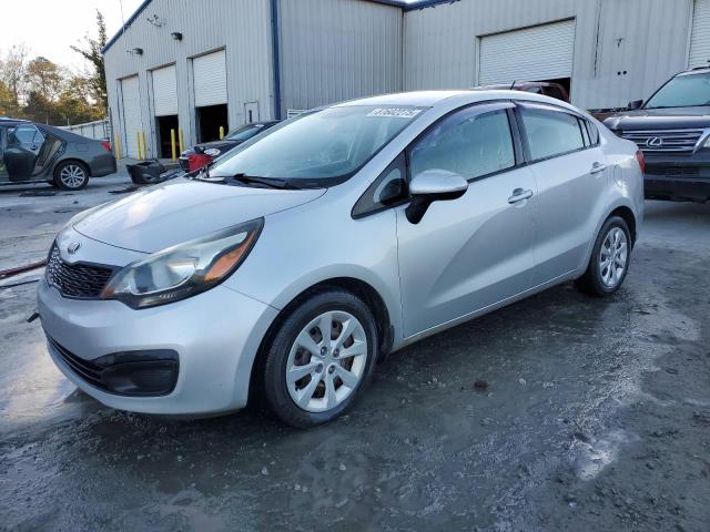 KIA RIO LX 2013 z numerem VIN KNADM4A36D6185970 - Zdjęcie z aukcji