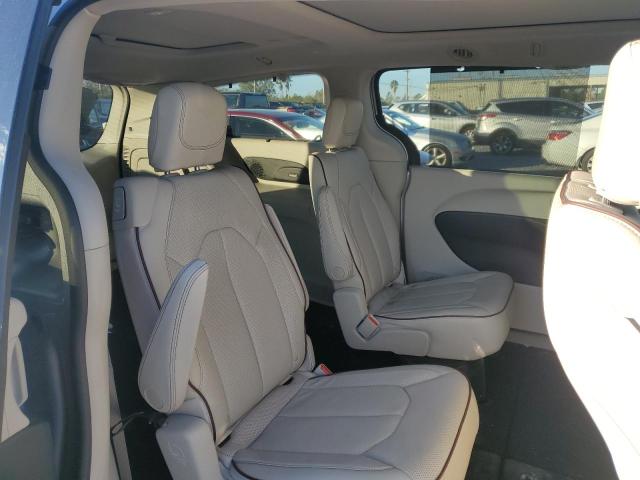 Photo 11 from auction – 2017 CHRYSLER PACIFICA L with VIN 2C4RC1GG8HR723345
