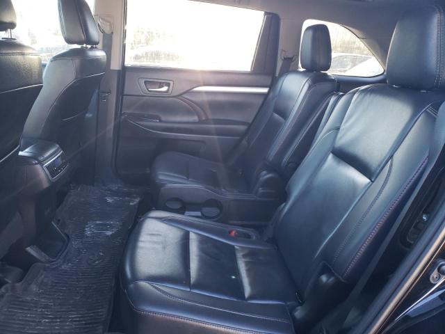 Photo 11 from auction – 2019 TOYOTA HIGHLANDER with VIN 5TDJZRFH6KS952416