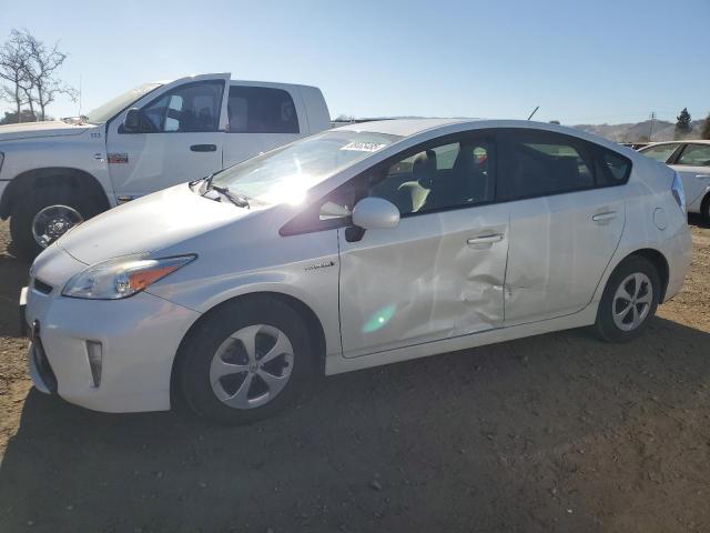 TOYOTA PRIUS 2015 with VIN JTDKN3DU8F1903220 - Photo from auction