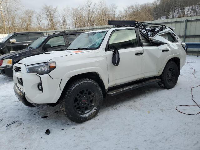 TOYOTA 4RUNNER VE 2021 with VIN JTEHU5JRXM5879593 - Photo from auction
