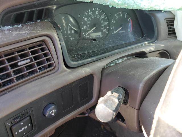 Photo 9 from auction – 1998 TOYOTA CAMRY CE with VIN 4T1BF22K5WU052643