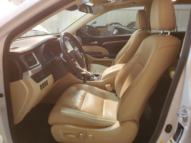 Photo 7 from auction – 2017 TOYOTA HIGHLANDER with VIN 5TDYZRFH9HS217789