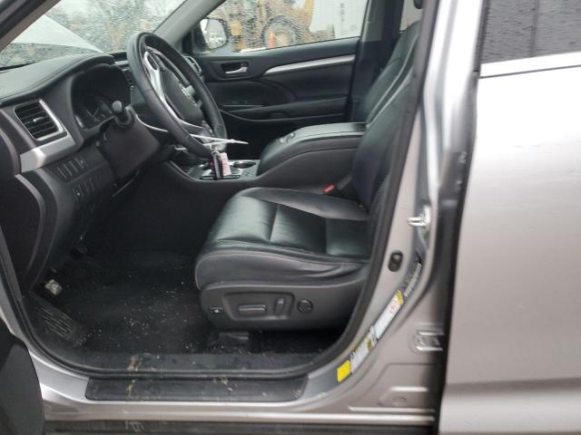 Photo 7 from auction – 2016 TOYOTA HIGHLANDER with VIN 5TDJKRFH7GS340284