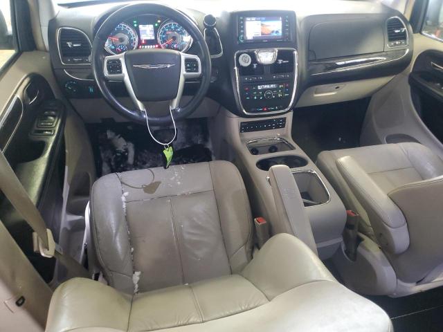 Photo 8 from auction – 2011 CHRYSLER TOWN & COU with VIN 2A4RR6DG3BR698386