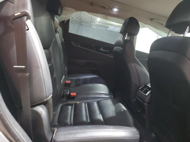 Photo 11 from auction – 2018 KIA SORENTO EX with VIN 5XYPHDA57JG399817