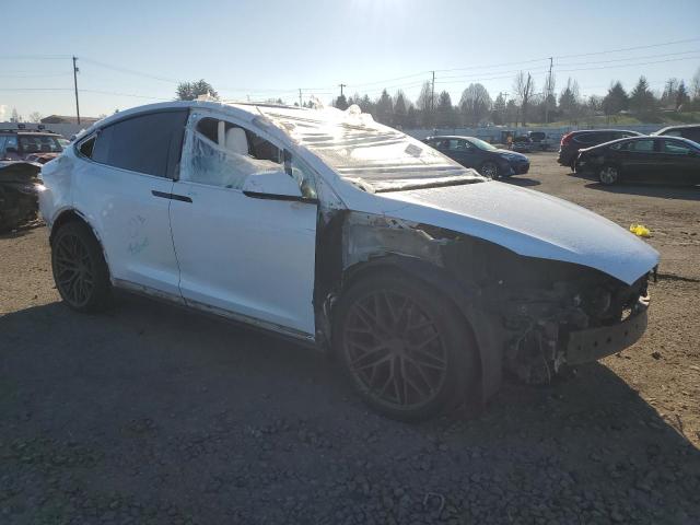 Photo 4 from auction – 2017 TESLA MODEL X with VIN 5YJXCAE27HF075426