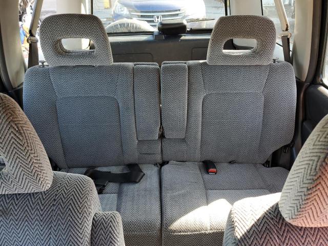 Photo 10 from auction – 2001 HONDA CR-V LX with VIN JHLRD28451S013186