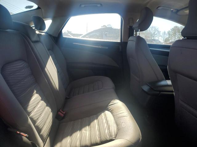 Photo 10 from auction – 2016 FORD FUSION S with VIN 3FA6P0G70GR338409