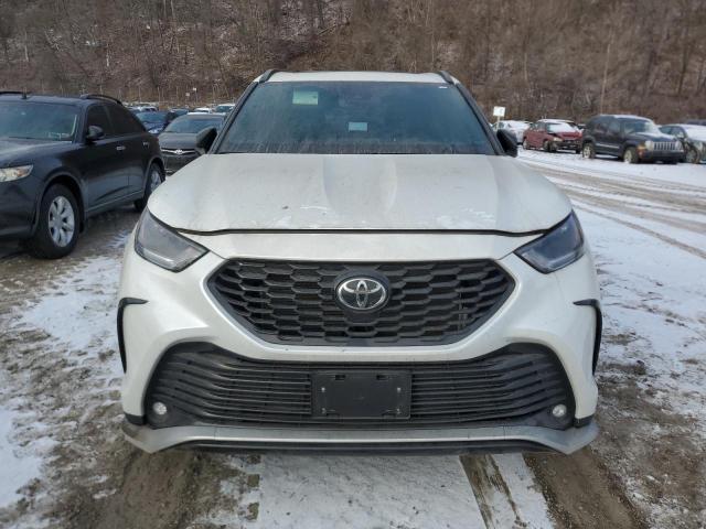 Photo 5 from auction – 2022 TOYOTA HIGHLANDER with VIN 5TDLZRBH9NS196437