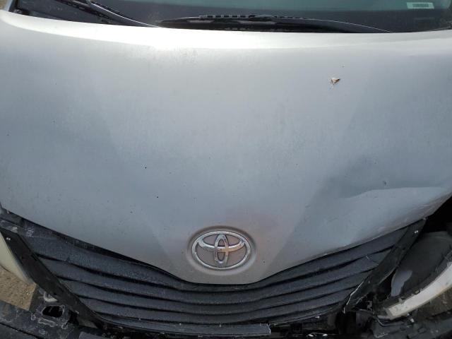 Photo 12 from auction – 2011 TOYOTA SIENNA LE with VIN 5TDJK3DC7BS024977