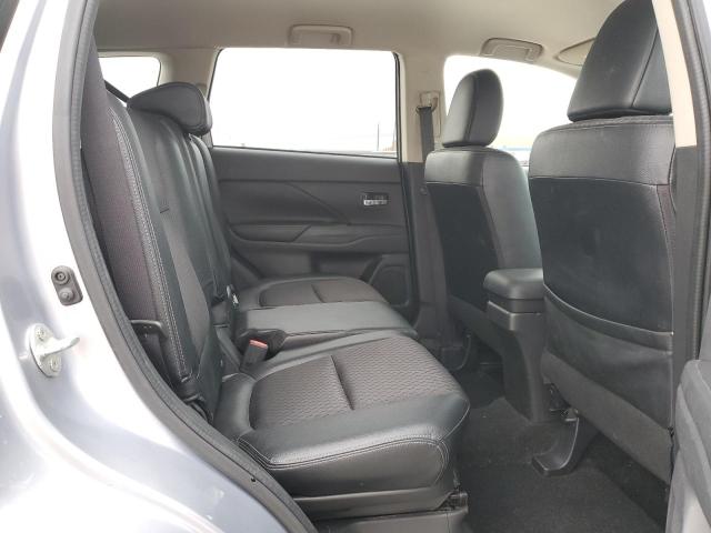 Photo 11 from auction – 2015 MITSUBISHI OUTLANDER with VIN JA4AD3A36FZ007391