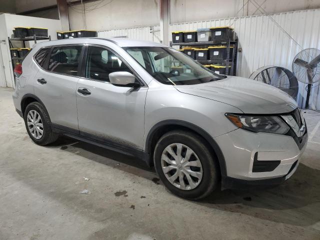 Photo 4 from auction – 2017 NISSAN ROGUE S with VIN 5N1AT2MT4HC862915