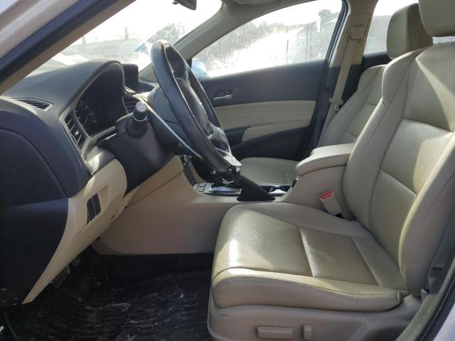 Photo 7 from auction – 2016 ACURA ILX BASE W with VIN 19UDE2F32GA024581
