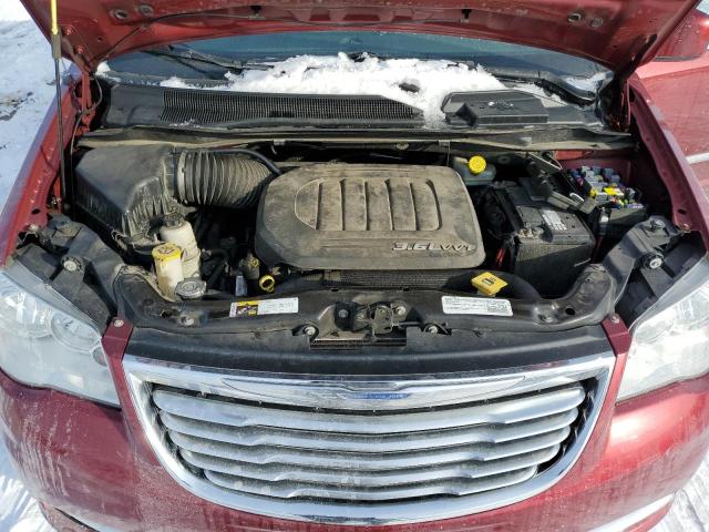 Photo 12 from auction – 2015 CHRYSLER TOWN & COU with VIN 2C4RC1BG4FR654884