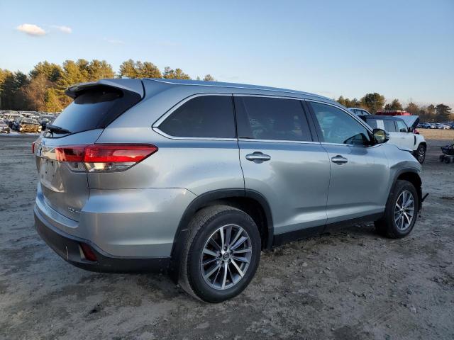 Photo 3 from auction – 2019 TOYOTA HIGHLANDER with VIN 5TDJZRFH2KS982447