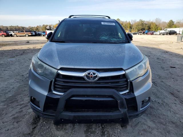 Photo 5 from auction – 2015 TOYOTA HIGHLANDER with VIN 5TDBKRFH6FS166016