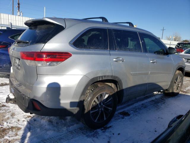 Zdjęcie 3 z aukcji – 2017 TOYOTA HIGHLANDER z VIN 5TDJZRFH0HS391669