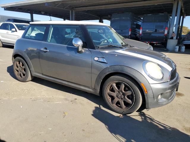Photo 4 from auction – 2007 MINI COOPER S with VIN WMWMF73547TL92440