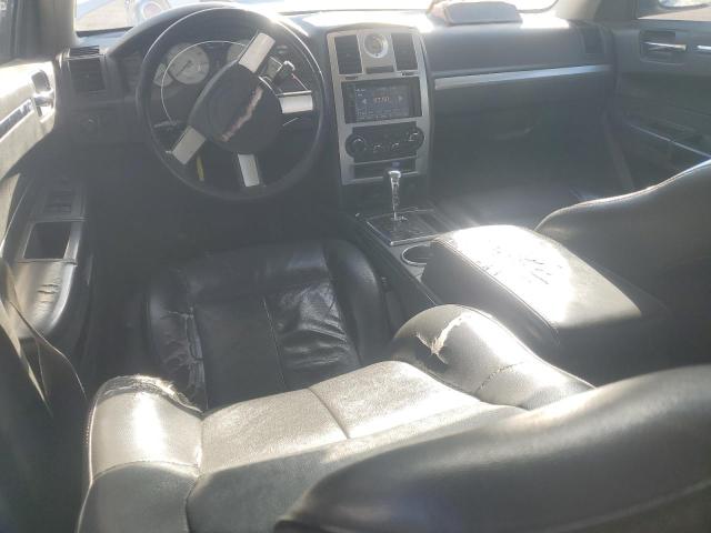 Photo 8 from auction – 2010 CHRYSLER 300 TOURIN with VIN 2C3CA5CV3AH255404