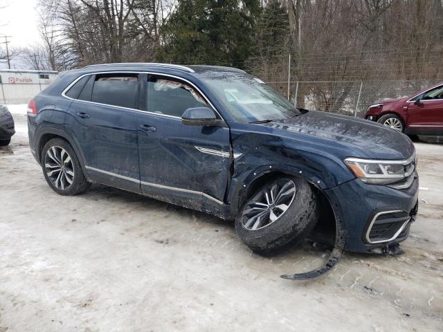 Photo 4 from auction – 2021 VOLKSWAGEN ATLAS CROS with VIN 1V2FE2CA3MC206217