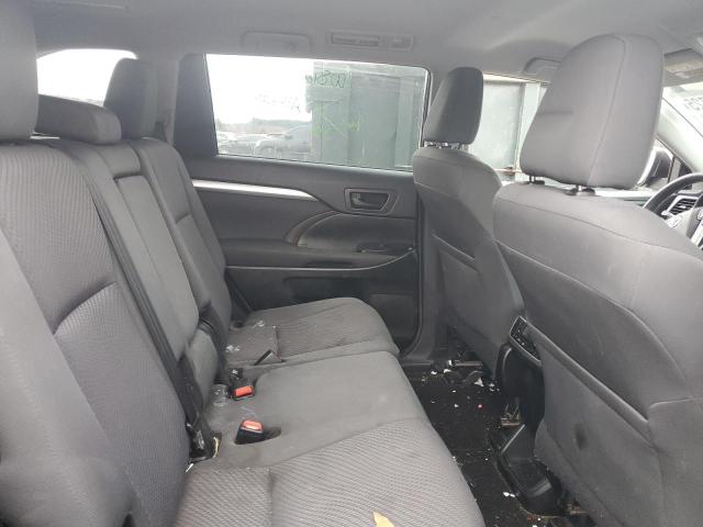 Photo 10 from auction – 2018 TOYOTA HIGHLANDER with VIN 5TDZARFH7JS039091