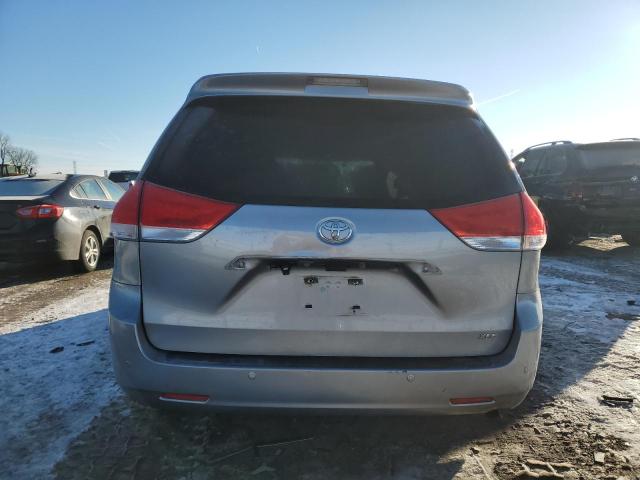 Photo 6 from auction – 2013 TOYOTA SIENNA XLE with VIN 5TDYK3DC3DS334044