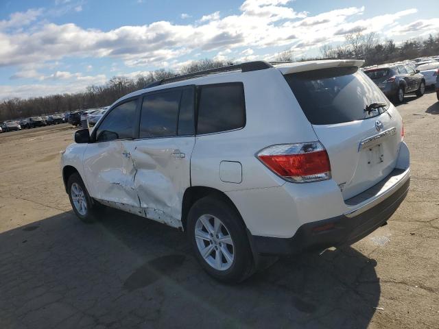 Photo 2 from auction – 2013 TOYOTA HIGHLANDER with VIN 5TDBK3EH1DS197105
