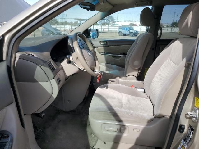 Photo 7 from auction – 2010 TOYOTA SIENNA CE with VIN 5TDKK4CC6AS309745